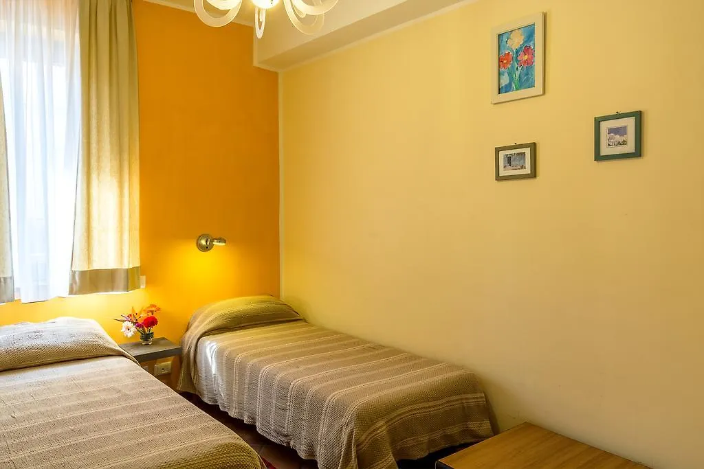 Donna Carmela - Da Rosa Bed & Breakfast Letojanni